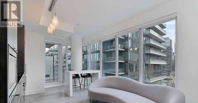2115-115 Blue Jays Way, Toronto, ON, M5V 0N4 - 3