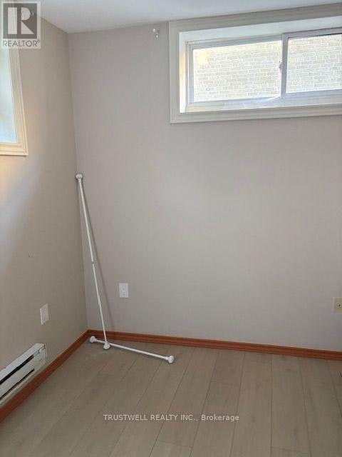 14810 Yonge Street, Aurora, ON, L4G 1N3 - 4