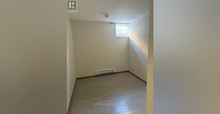 14810 Yonge Street, Aurora, ON, L4G 1N3 - 3