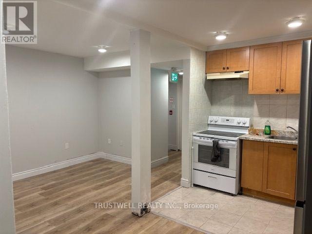 14810 Yonge Street, Aurora, ON, L4G 1N3