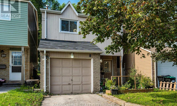 8 Robin Court