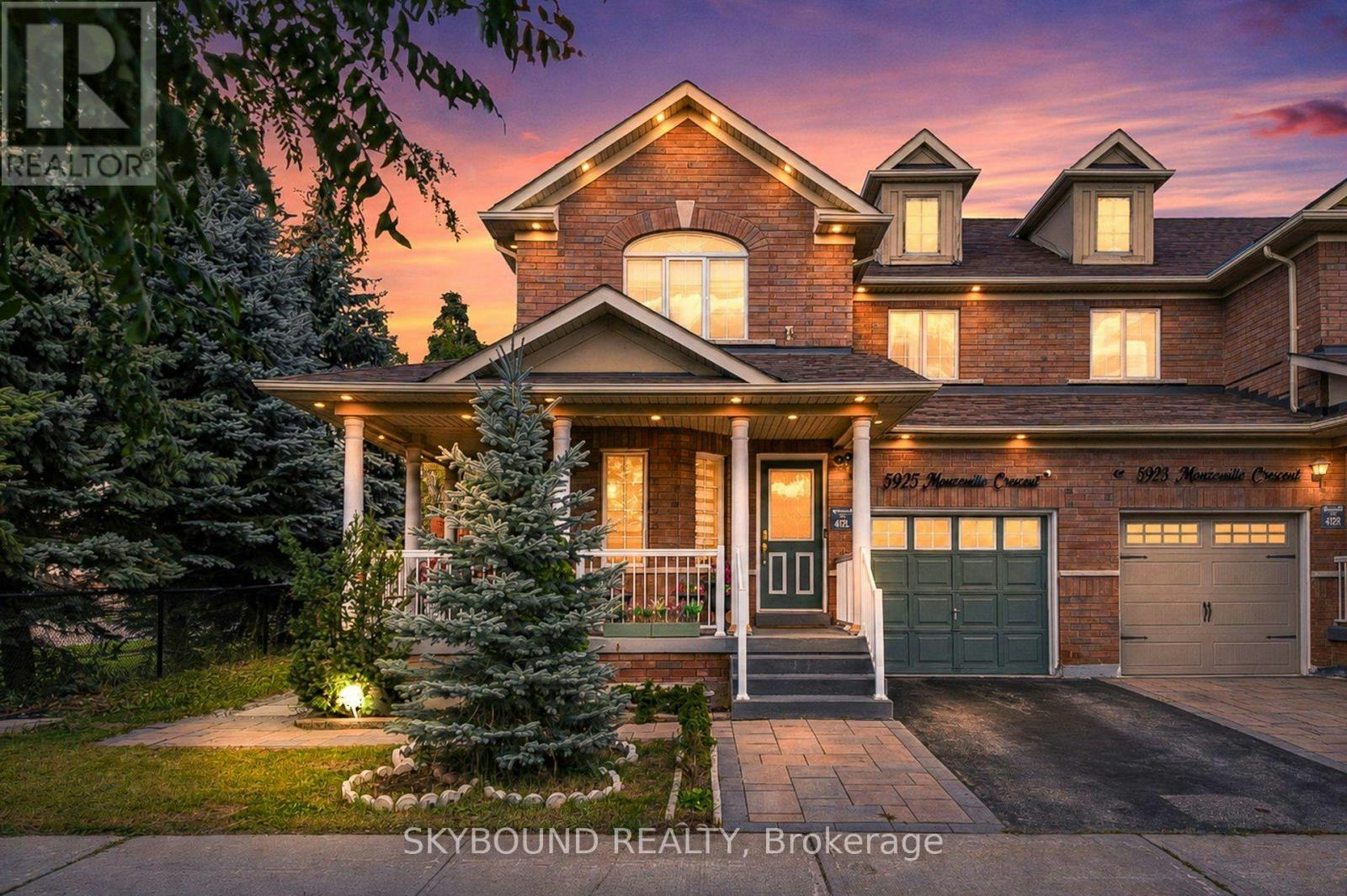 5925 Manzanillo Crescent, Mississauga, ON, L5M 6Y6