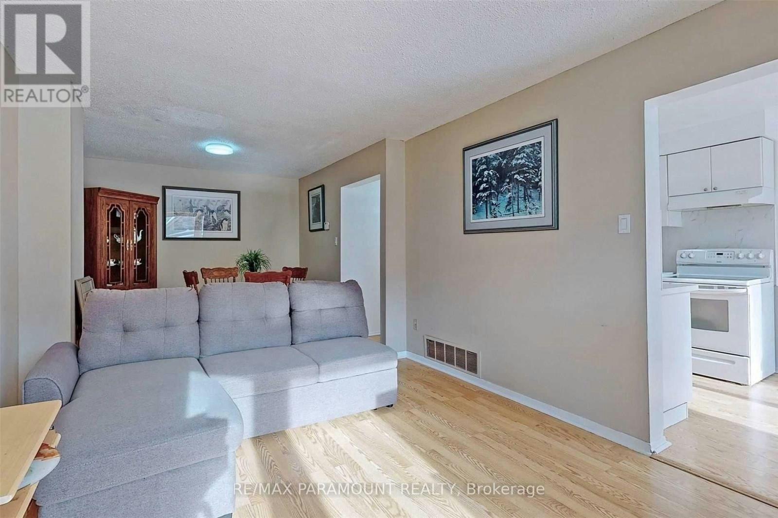57 Royal Salisbury Way, Brampton, ON, L6V 3J3 - 6