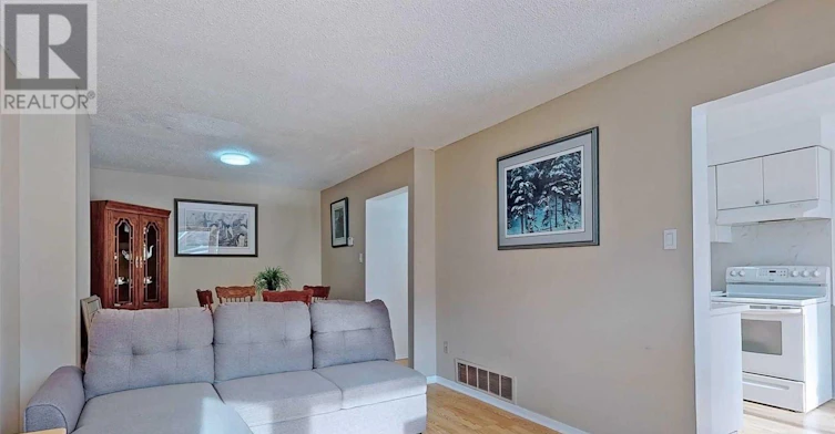 57 Royal Salisbury Way, Brampton, ON, L6V 3J3 - 6