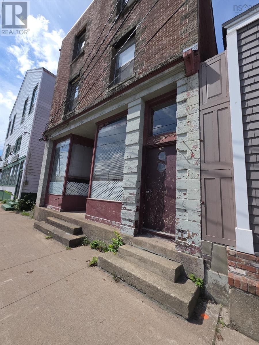 284 Foord Street, Stellarton, NS, B0K 0A2