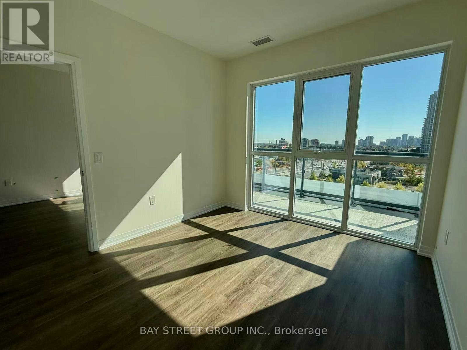 606-15 Watergarden Drive, Mississauga, ON, L5R 0H4 - 7