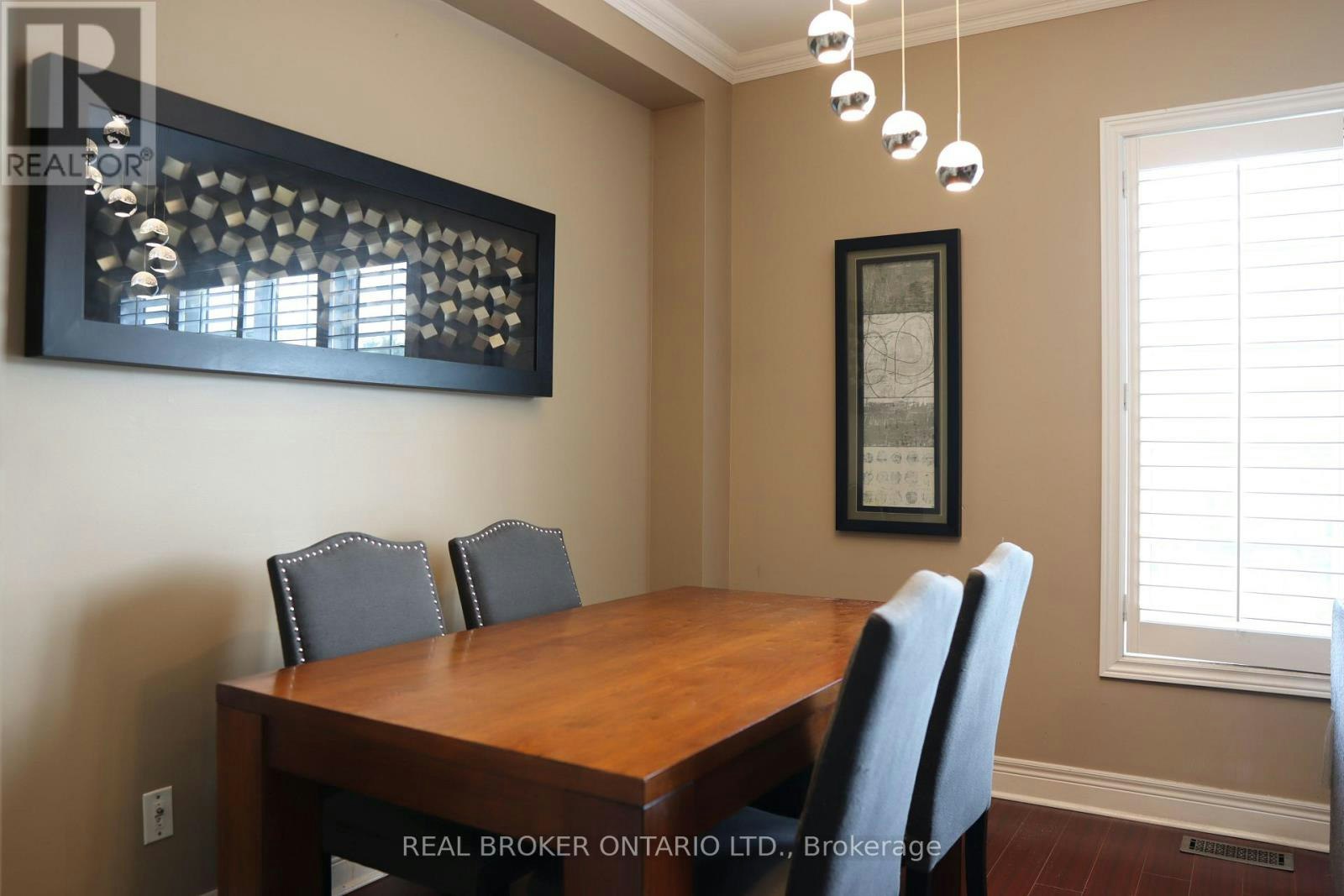 17-215 16th Avenue, Richmond Hill, ON, L4L 0T8 - 4