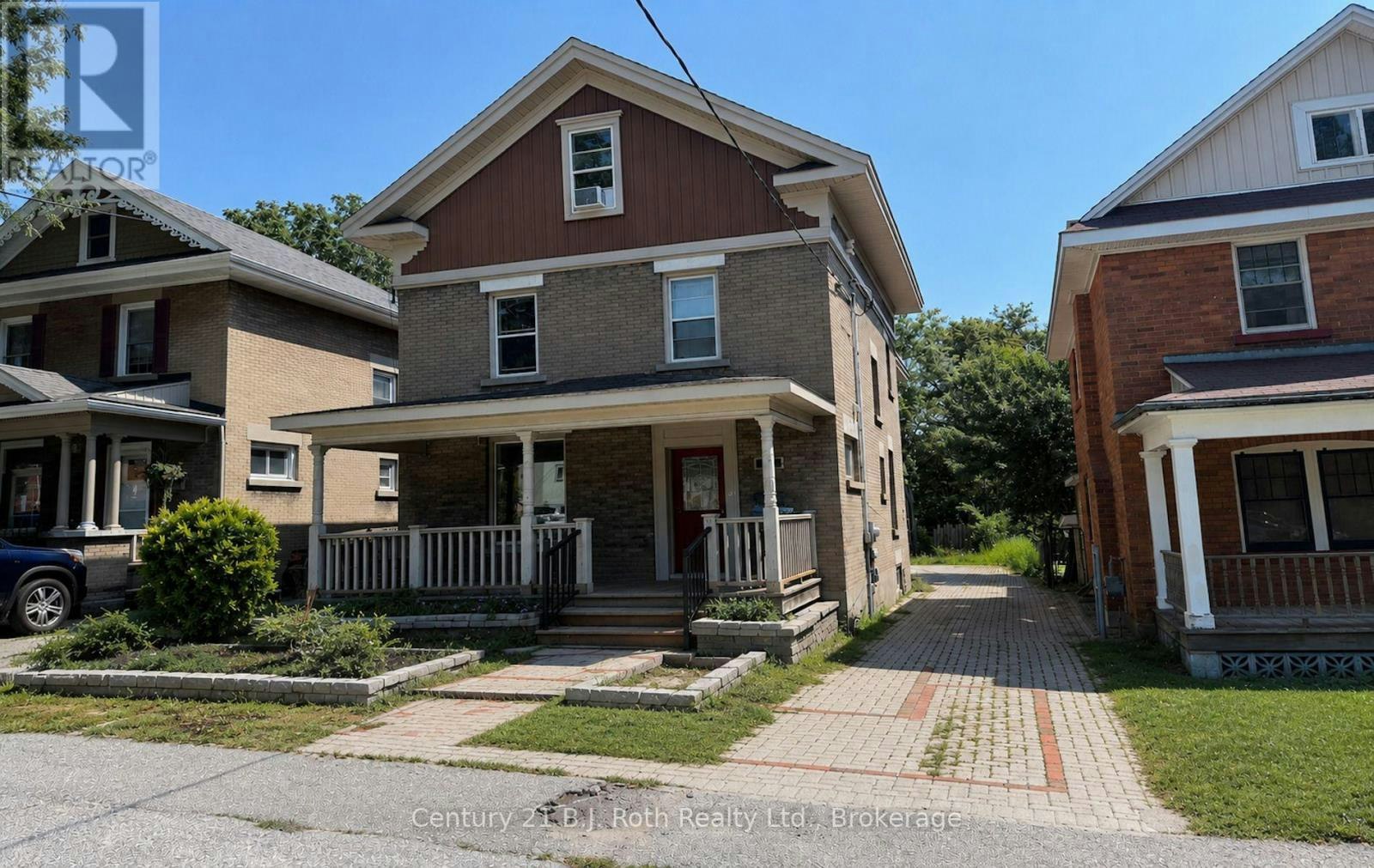 100 Cameron Street, Orillia, ON, L3V 5R7