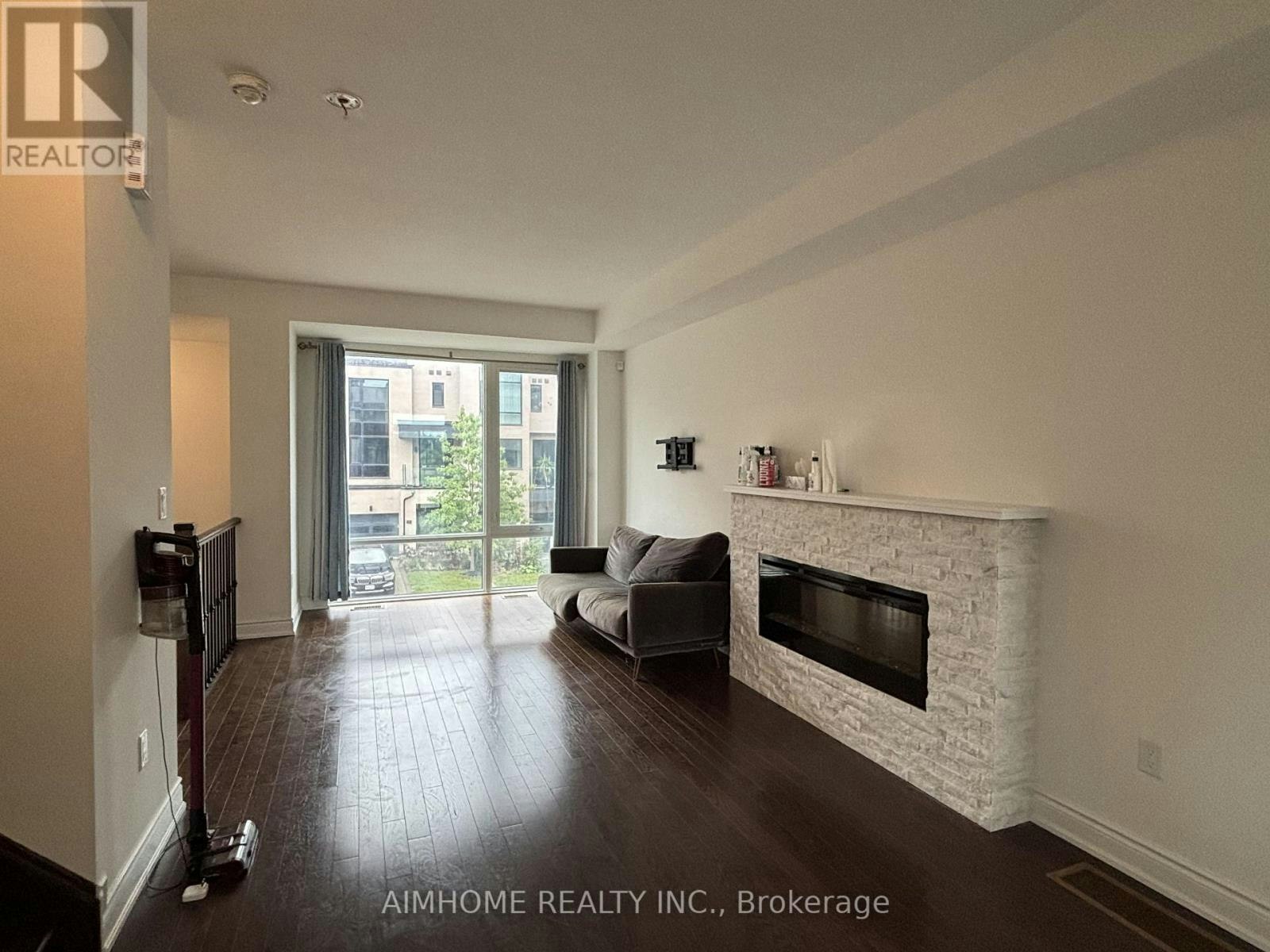 58 Pony Farm Drive, Toronto, ON, M9R 0B3 - 5