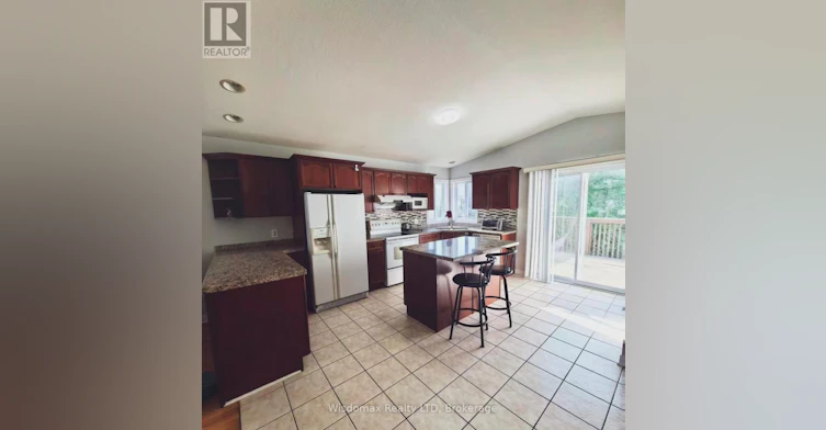 MAIN-7153 Kelly Drive, Niagara Falls, ON, L2H 3K1 - 11