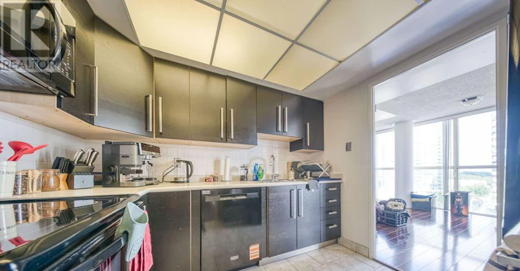 906-5460 Yonge Street, Toronto, ON, M2N 6K7 - 13