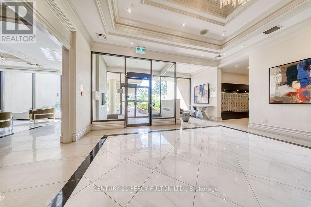 906-5460 Yonge Street, Toronto, ON, M2N 6K7 - 3
