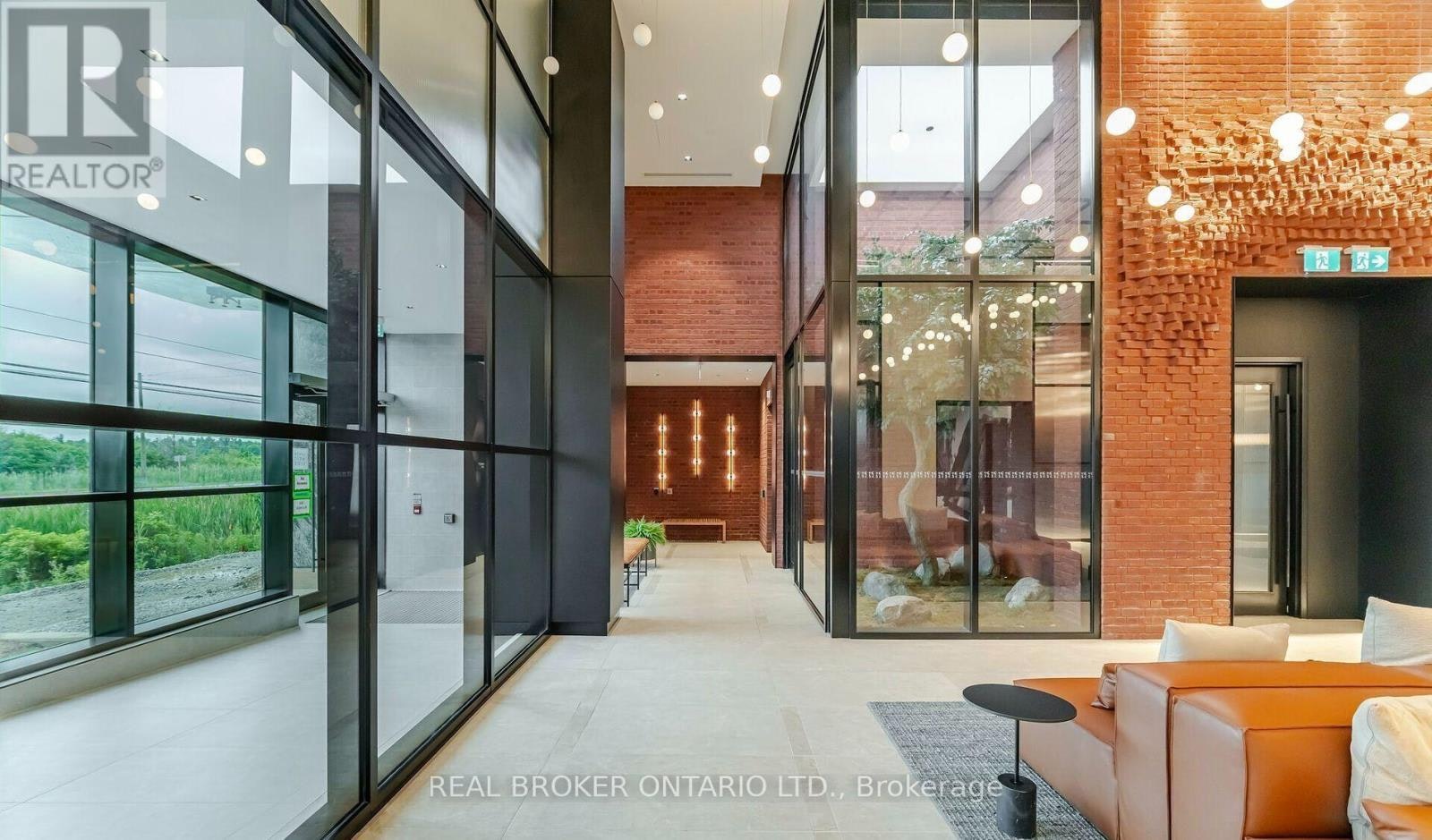 3-3200 William Coltson Avenue, Oakville, ON, L6H 7W6 - 4
