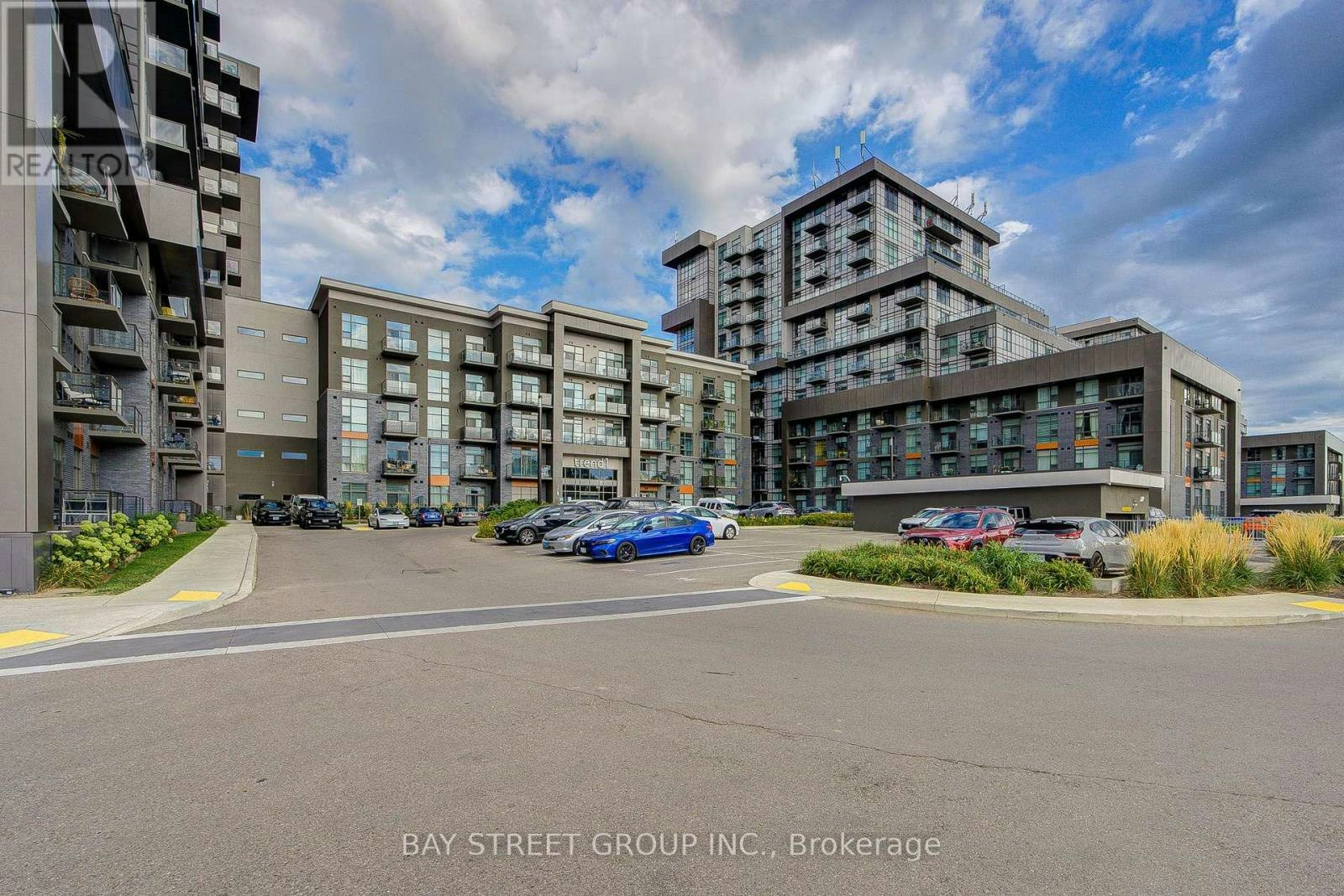 313-450 Dundas Street E, Hamilton, ON, L8B 1Z2