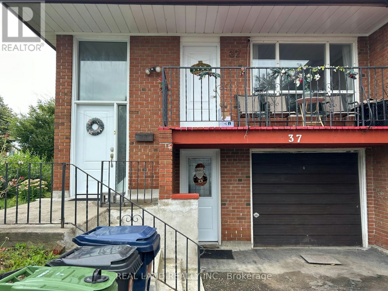 37 Pawnee Avenue, Toronto, ON, M2H 3C6
