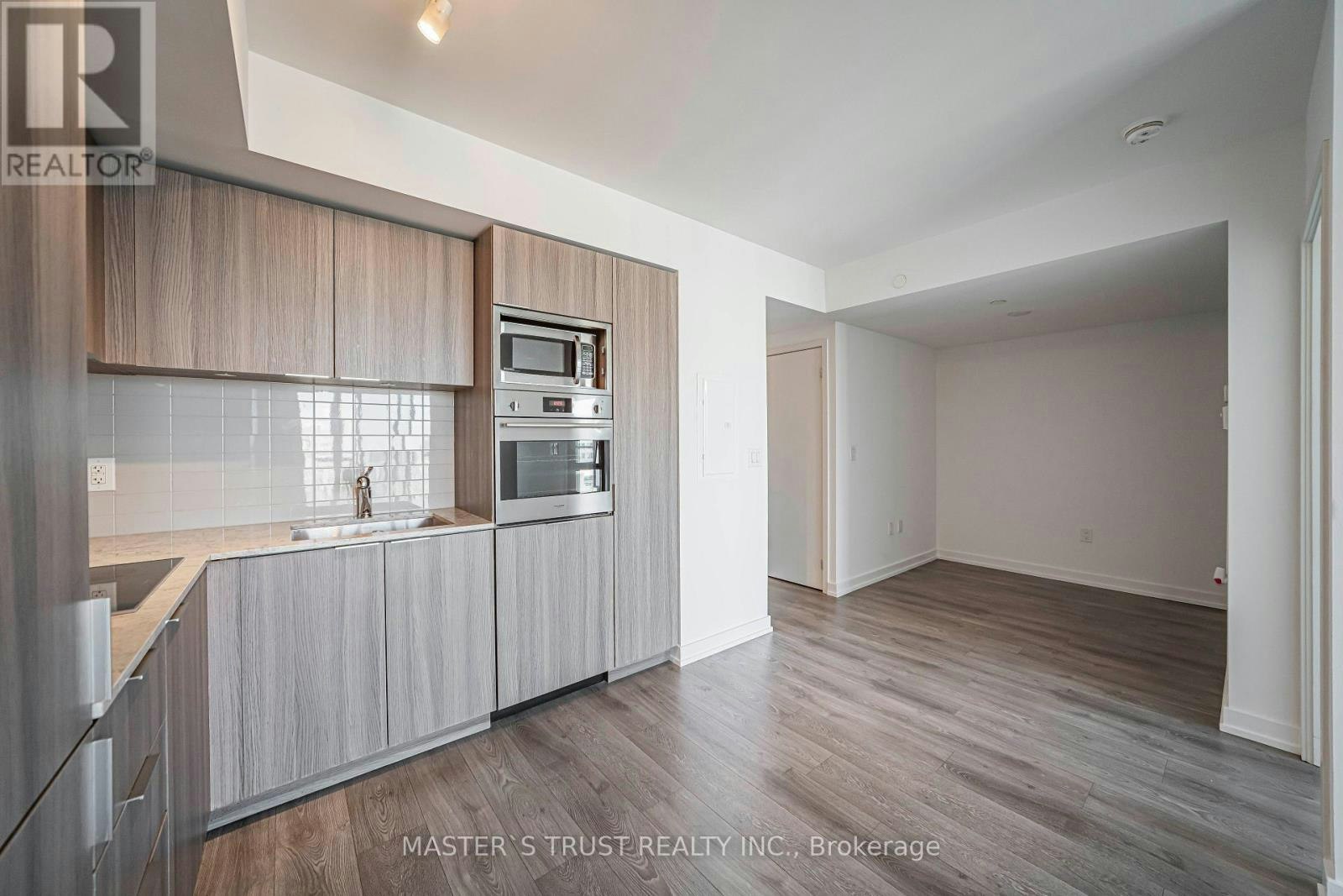 2806-11 Wellesley Street W, Toronto, ON, M4Y 1E8 - 6