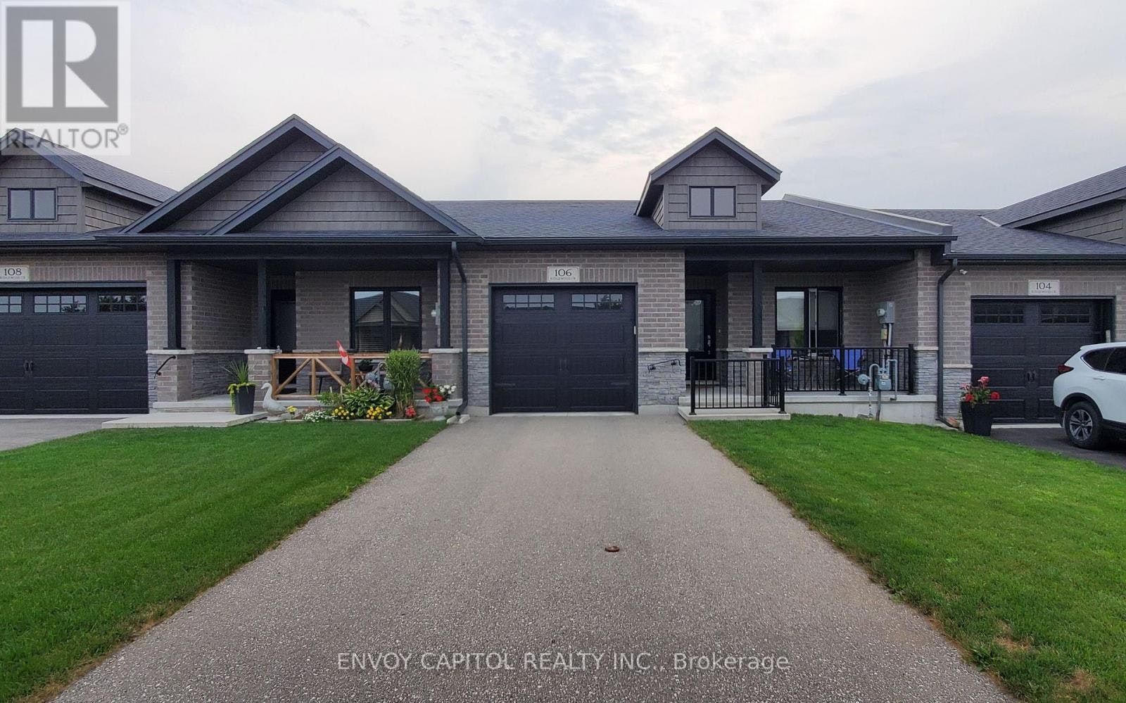 106 Ridgewood Crescent, St. Marys, ON, N4X 1E8