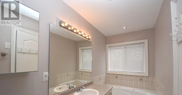 42 Village Vista Way, Vaughan, ON, L6A 3S4 - 23