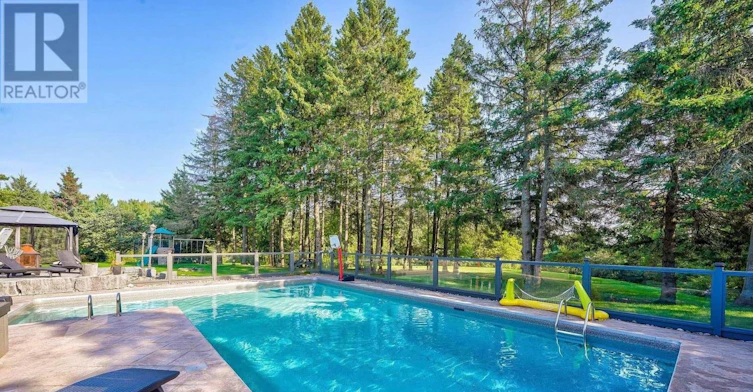 95 Cavell Avenue, King, ON, L7B 1A3 - 31