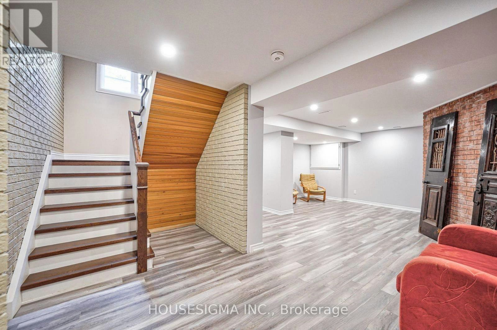 95 Cavell Avenue, King, ON, L7B 1A3 - 24