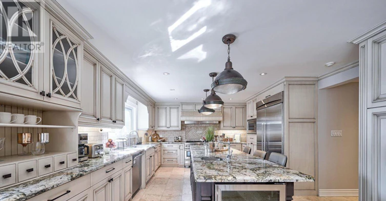 95 Cavell Avenue, King, ON, L7B 1A3 - 10