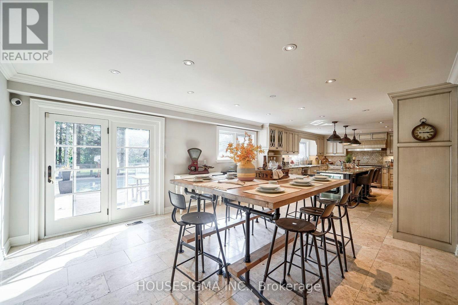 95 Cavell Avenue, King, ON, L7B 1A3 - 9
