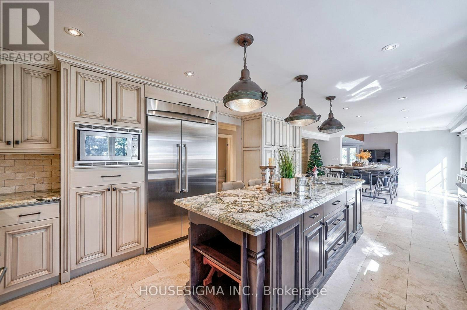 95 Cavell Avenue, King, ON, L7B 1A3 - 11