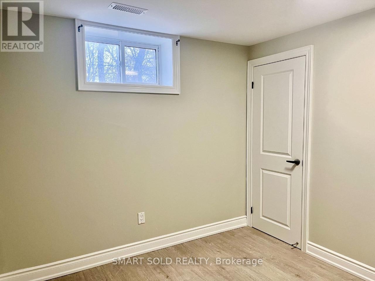 LOWER-228 Silverbirch Drive, Newmarket, ON, L3Y 2Z5 - 8