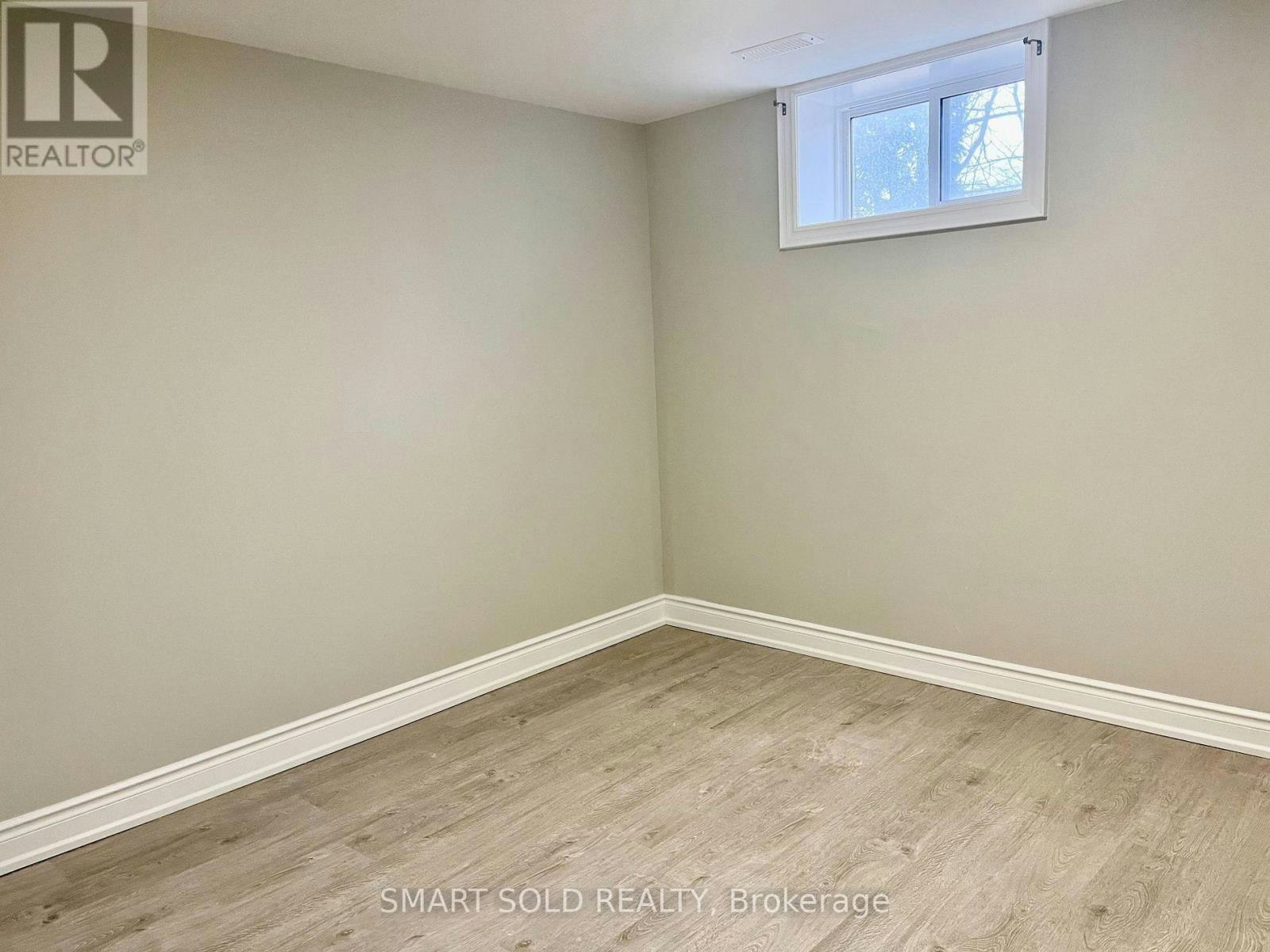 LOWER-228 Silverbirch Drive, Newmarket, ON, L3Y 2Z5 - 7