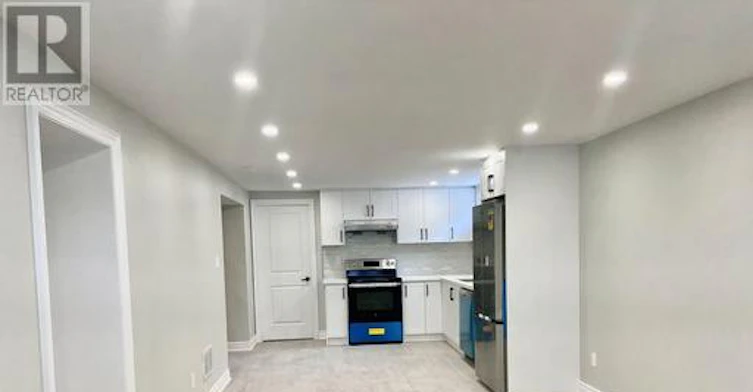 LOWER-228 Silverbirch Drive, Newmarket, ON, L3Y 2Z5 - 4