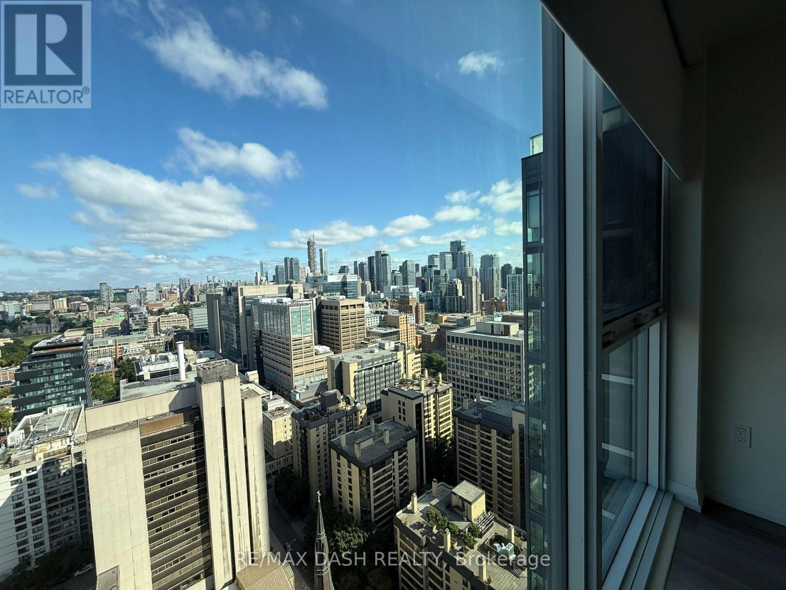 LP10-280 Dundas Street W, Toronto, ON, M5T 0E3 - 16