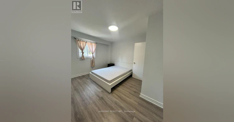 36 Evansville Road, Toronto, ON, M1V 1L5 - 2