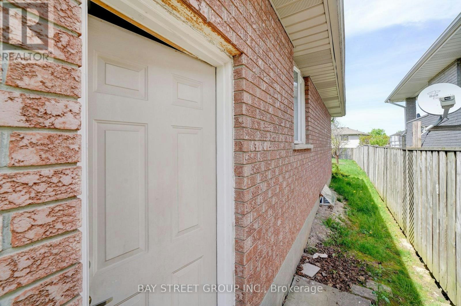 LOWER-8223 Marcon Street, Niagara Falls, ON, L2H 3A9 - 11