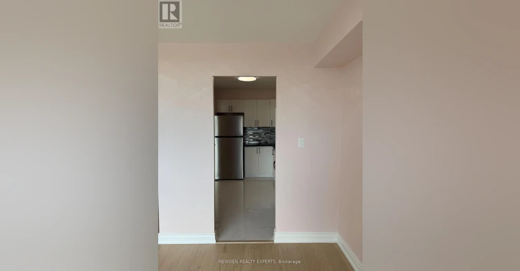 502-3 Massey Square, Toronto, ON, M4C 5L5 - 22