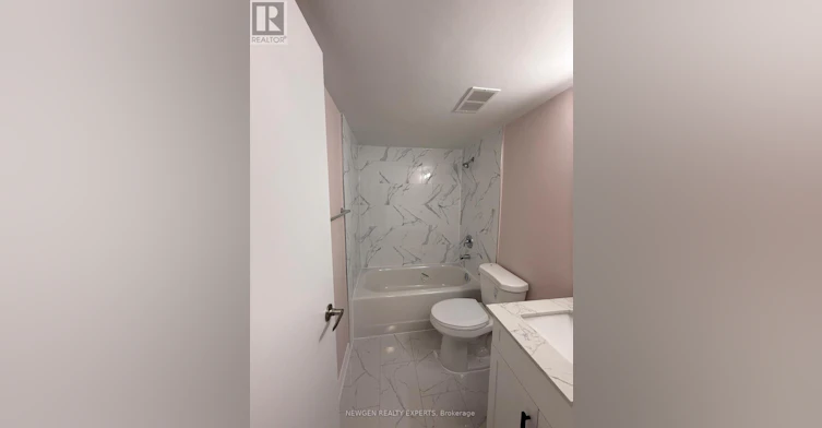 502-3 Massey Square, Toronto, ON, M4C 5L5 - 29