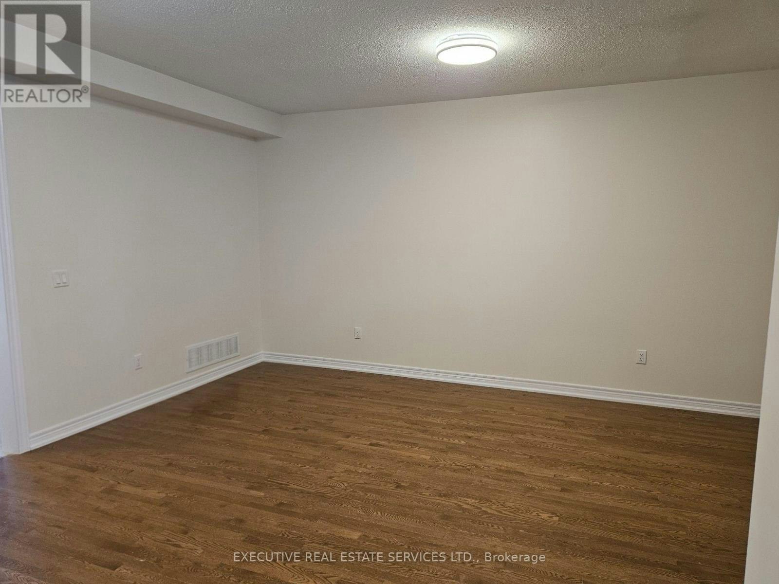 27 Durango Drive W, Brampton, ON, L6X 2Z2 - 7