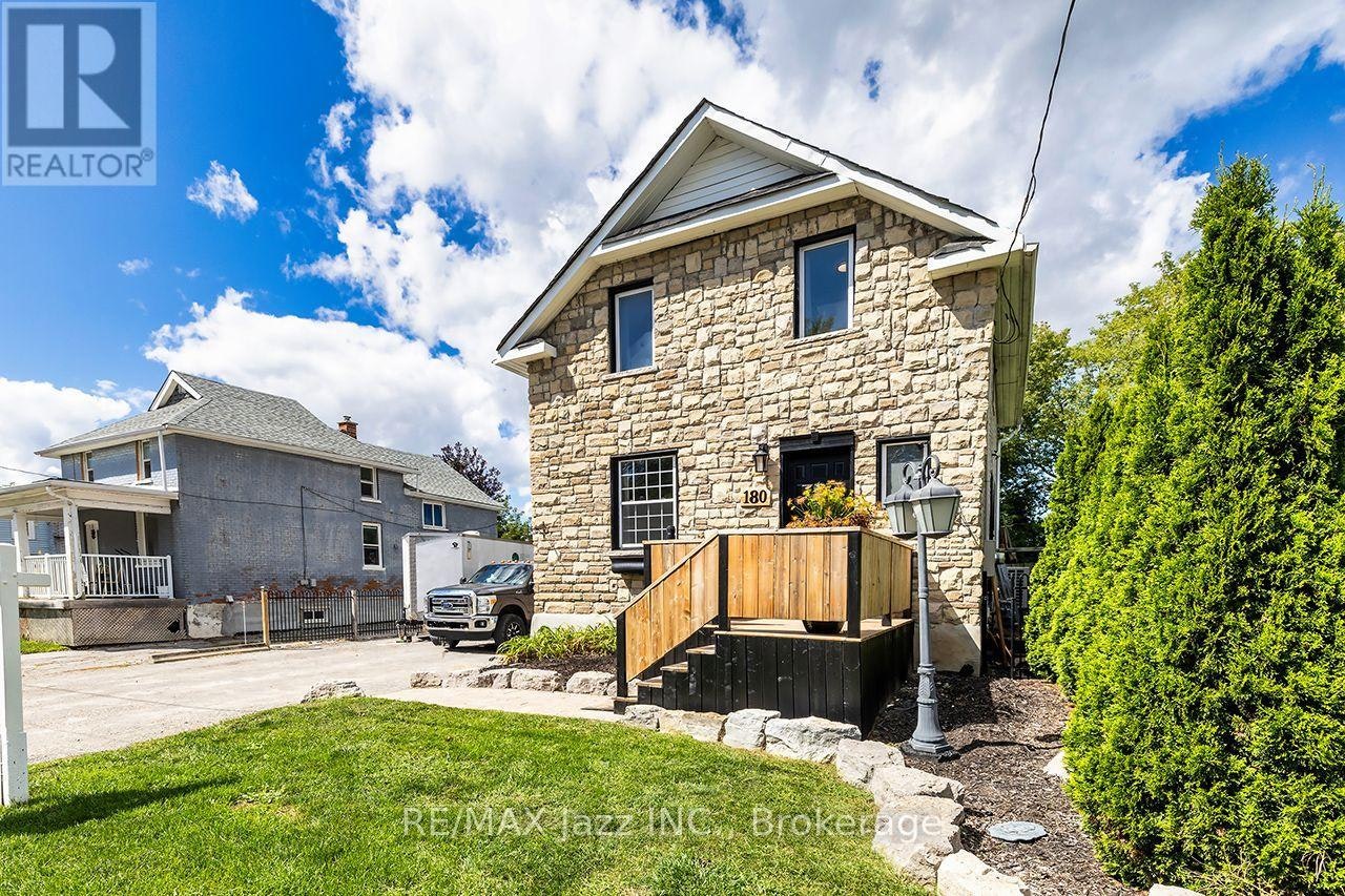180 Olive Avenue, Oshawa, ON, L1H 2P2