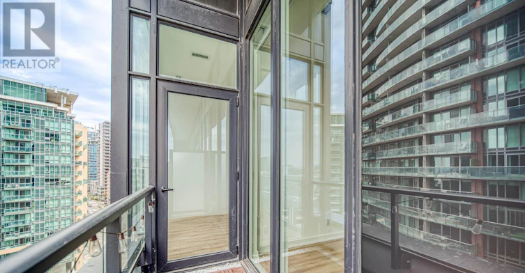 808-135 Liberty Street EAST, Toronto, ON, M6K 0G7 - 23