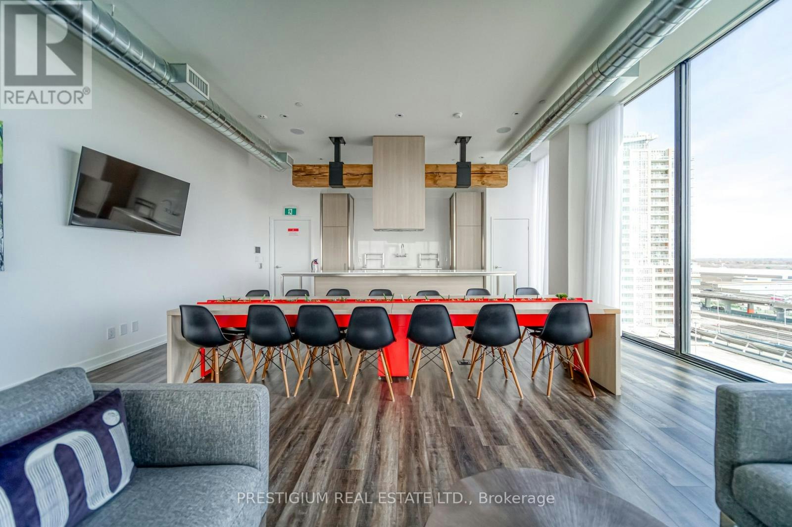 808-135 Liberty Street EAST, Toronto, ON, M6K 0G7 - 36