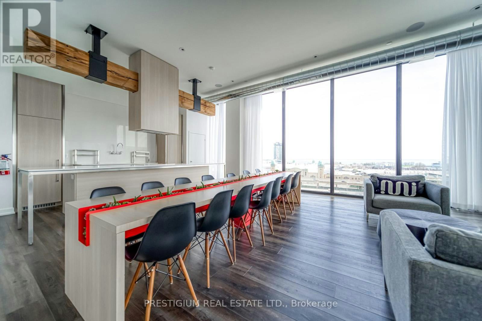 808-135 Liberty Street EAST, Toronto, ON, M6K 0G7 - 32