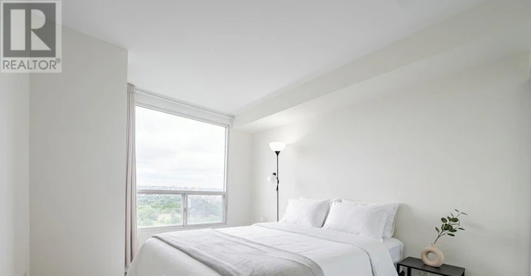 1703-7 Concorde Place, Toronto, ON, M3C 3N4 - 7