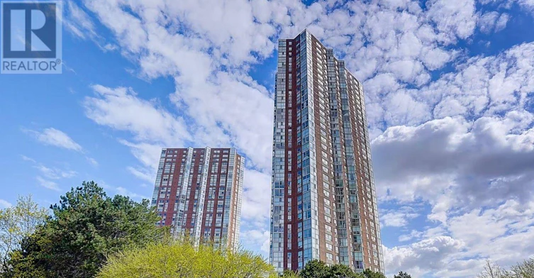1703-7 Concorde Place, Toronto, ON, M3C 3N4