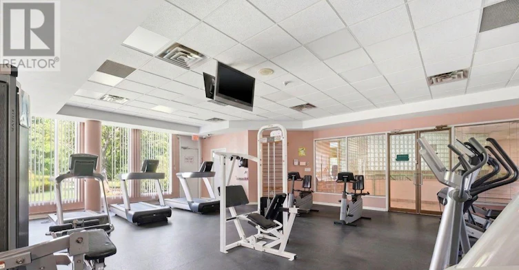 1703-7 Concorde Place, Toronto, ON, M3C 3N4 - 11