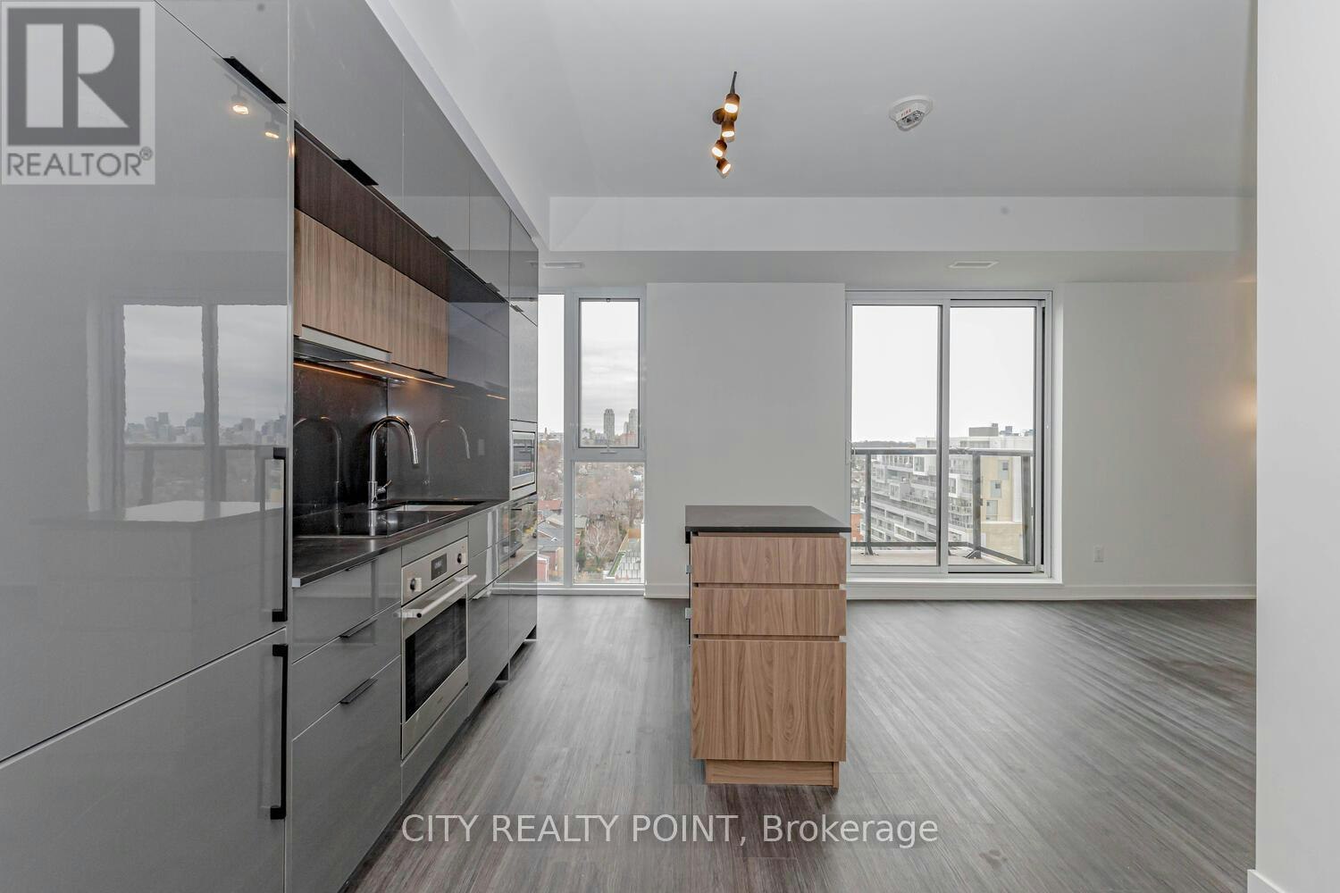 1206-185 Alberta Avenue, Toronto, ON, M6C 0A5 - 25