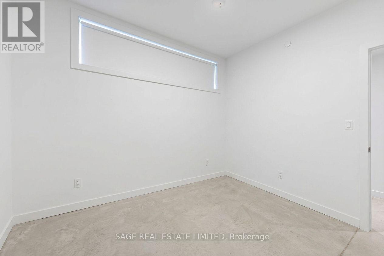LOWER-182 Cameron Avenue, Toronto, ON, M6M 1R7 - 14