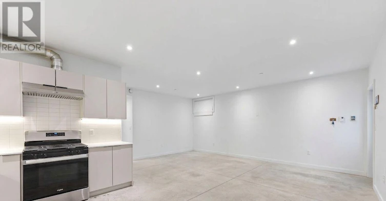 LOWER-182 Cameron Avenue, Toronto, ON, M6M 1R7 - 8