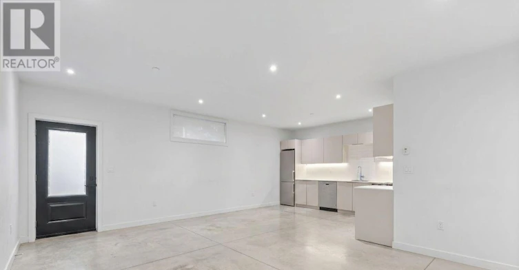 LOWER-182 Cameron Avenue, Toronto, ON, M6M 1R7 - 9
