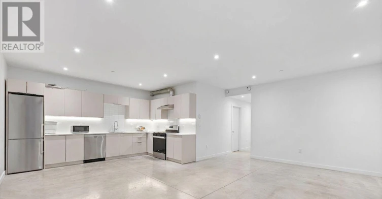 LOWER-182 Cameron Avenue, Toronto, ON, M6M 1R7 - 4