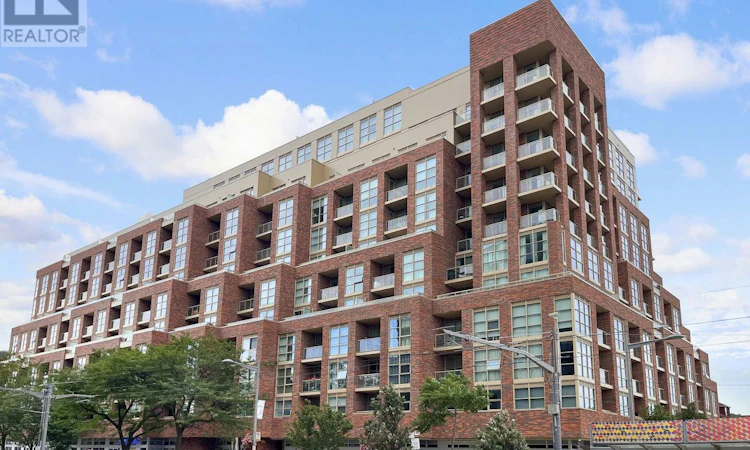 321-1787 St Clair Avenue W