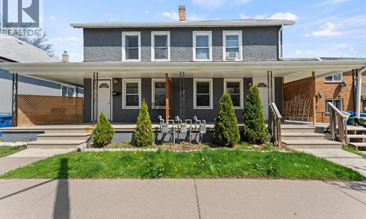1210-1212 Monmouth
